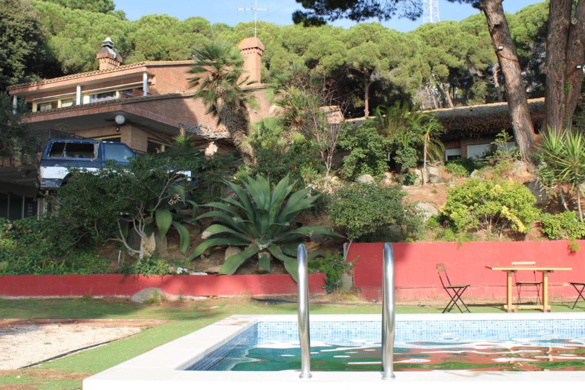 Villa Maresme & Villa Rosa Mataró Exteriör bild